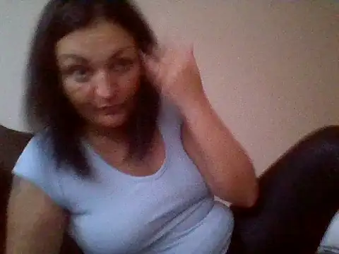 Snapshot of LunaMoonlira chatting on 06-03-26, 05:07 LunaMoonlira online show from 06-03-26, 05:07