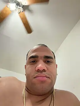 Snapshot of Carr97 chatting on 07-06-26, 08:33 Carr97 online show from 07-06-26, 08:33