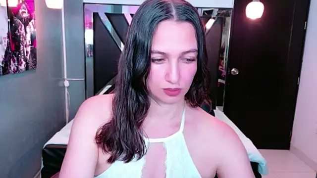 Snapshot of Megan_Rai chatting on 05-20-26, 08:48 Megan Rai online show from 05-20-26, 08:48