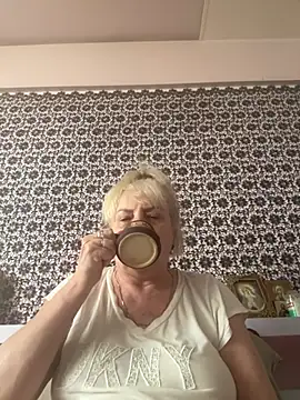 Snapshot of AnastasiaGrey777 chatting on 06-29-26, 05:03 AnastasiaGrey777 online show from 06-29-26, 05:03