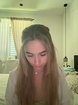 Snapshot of LillyStarr chatting on 06-26-26, 11:25 LillyStarr online show from 06-26-26, 11:25