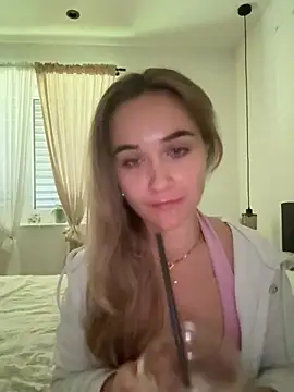Snapshot of LillyStarr chatting on 06-30-26, 11:55 LillyStarr online show from 06-30-26, 11:55