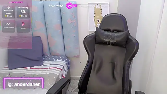 Snapshot of liam_play chatting on 06-19-26, 03:11 liam play online show from 06-19-26, 03:11
