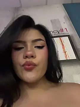 Snapshot of PippiCharmXXX chatting on 07-22-26, 05:10 PippiCharmXXX online show from 07-22-26, 05:10