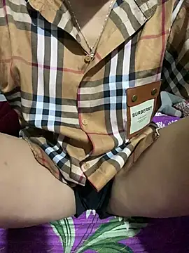 Sweet peachyy online show from 05-08-26, 11:21