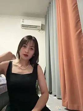 Snapshot of huihui_520 chatting on 05-26-26, 07:15 huihui 520 online show from 05-26-26, 07:15