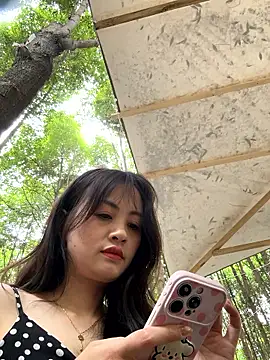 Snapshot of huihui_520 chatting on 06-14-26, 04:25 huihui 520 online show from 06-14-26, 04:25
