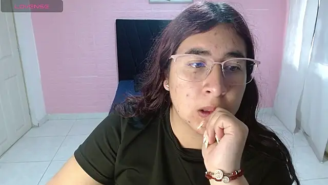 Snapshot of celeste16092020 chatting on 07-22-26, 02:20 celeste16092020 online show from 07-22-26, 02:20