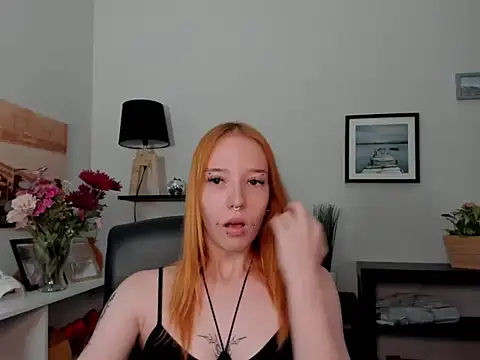Snapshot of foxSonya chatting on 07-08-26, 06:18 foxSonya online show from 07-08-26, 06:18