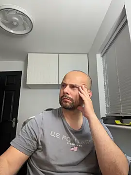 NakedAndrewHot online show from 06-18-26, 11:09