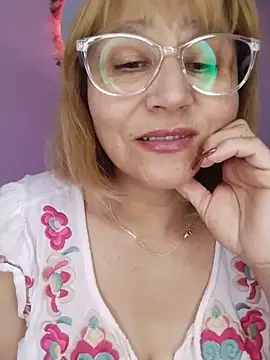 Snapshot of vitaminafranccesca chatting on 05-26-26, 04:47 vitaminafranccesca online show from 05-26-26, 04:47