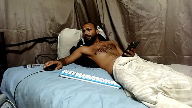 Camodick online show from 04-08-26, 02:22