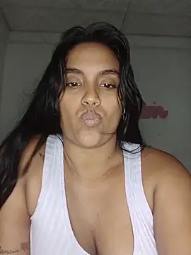 Snapshot of latin_indian chatting on 05-13-26, 11:11 latin indian online show from 05-13-26, 11:11