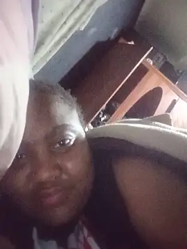 ChubbyMidgetxxx19 online show from 06-19-26, 03:33