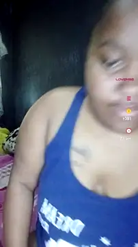 Snapshot of ChubbyMidgetxxx19 chatting on 06-27-26, 12:33 ChubbyMidgetxxx19 online show from 06-27-26, 12:33