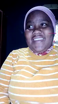 Snapshot of ChubbyMidgetxxx19 chatting on 07-18-26, 06:17 ChubbyMidgetxxx19 online show from 07-18-26, 06:17