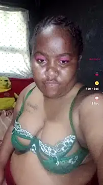 Snapshot of ChubbyMidgetxxx19 chatting on 08-05-26, 01:47 ChubbyMidgetxxx19 online show from 08-05-26, 01:47