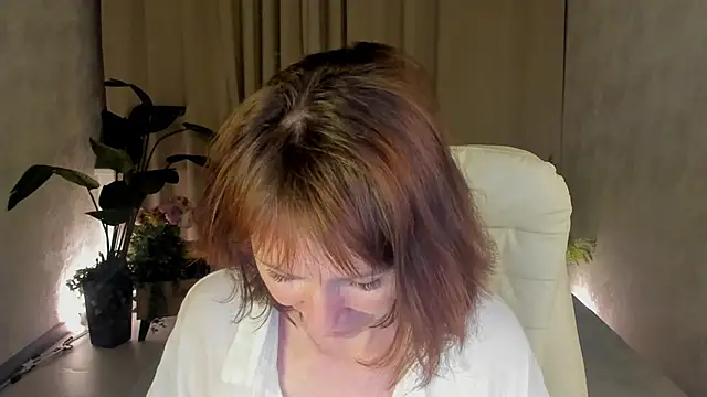gracekellyyy online show from 06-06-26, 03:50