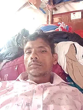 Snapshot of Hot-Parinda200 chatting on 05-09-26, 09:36 Hot-Parinda200 online show from 05-09-26, 09:36