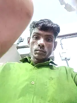 Snapshot of Hot-Parinda200 chatting on 05-13-26, 11:11 Hot-Parinda200 online show from 05-13-26, 11:11