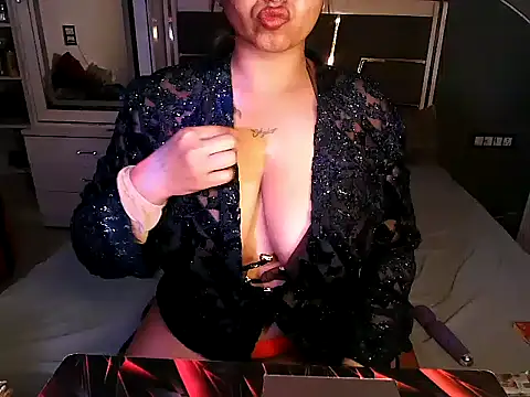 MISS CUTY  online show from 06-04-26, 04:46