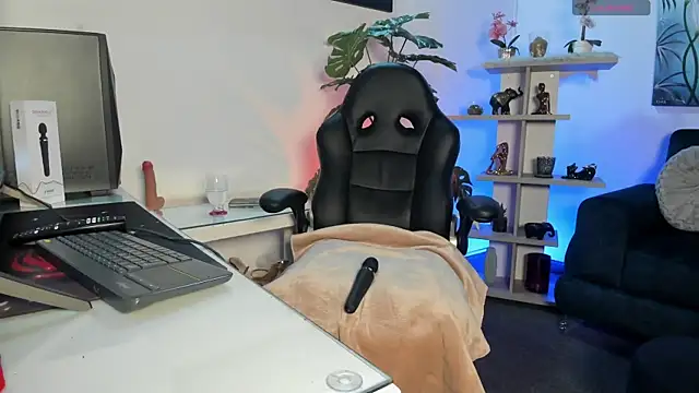 lexietaylor online show from 07-17-26, 12:34