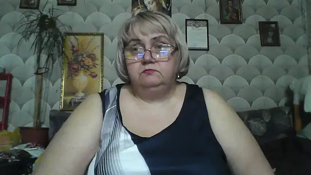 Snapshot of MarinaFarina53 chatting on 06-02-26, 09:00 MarinaFarina53 online show from 06-02-26, 09:00