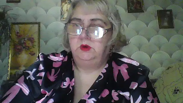 Snapshot of MarinaFarina53 chatting on 06-09-26, 04:46 MarinaFarina53 online show from 06-09-26, 04:46