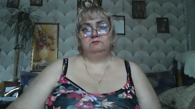 Snapshot of MarinaFarina53 chatting on 06-21-26, 09:45 MarinaFarina53 online show from 06-21-26, 09:45