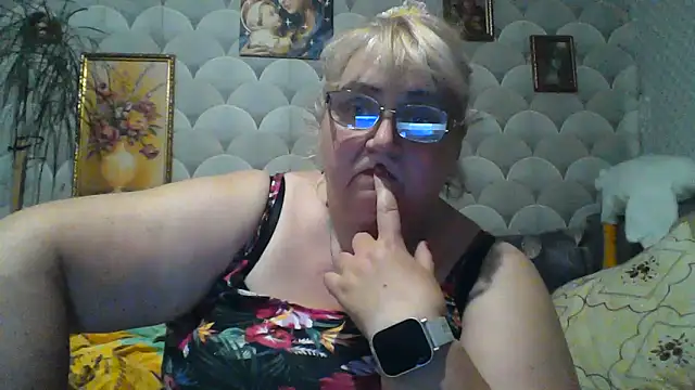Snapshot of MarinaFarina53 chatting on 06-22-26, 05:10 MarinaFarina53 online show from 06-22-26, 05:10