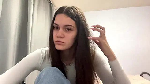 Snapshot of MaryRaven chatting on 05-19-26, 03:18 MaryRaven online show from 05-19-26, 03:18