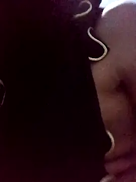 Snapshot of capitana_love chatting on 05-18-26, 02:23 capitana love online show from 05-18-26, 02:23