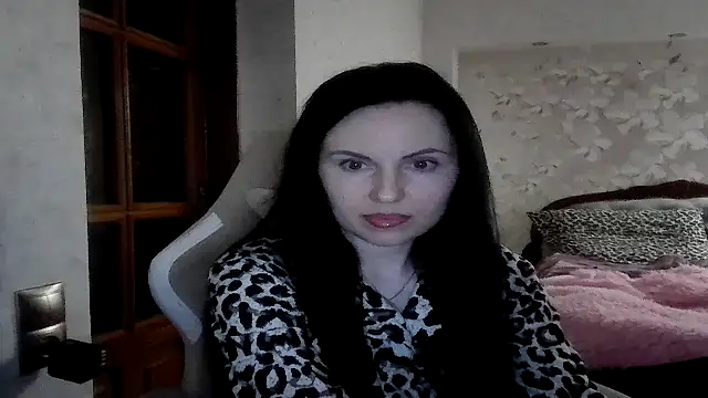 Snapshot of viktoria11x chatting on 05-17-26, 01:14 viktoria11x online show from 05-17-26, 01:14