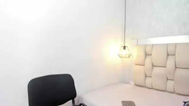 Bella adamss  online show from 06-24-26, 02:32