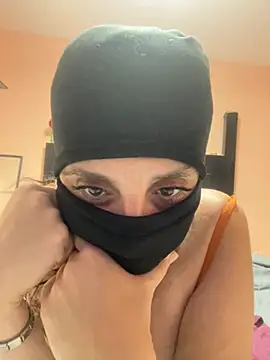StephanieRc online show from 05-21-26, 07:04