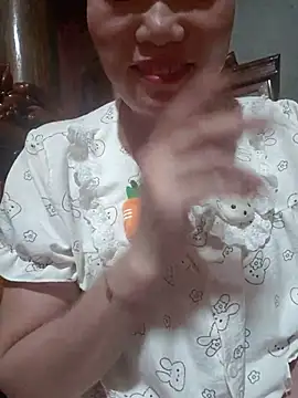 -Trici- online show from 06-25-26, 11:42