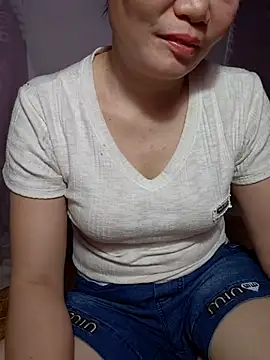 -Trici- online show from 06-26-26, 11:53