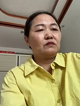 Snapshot of hannzn chatting on 06-17-26, 01:52 hannzn online show from 06-17-26, 01:52