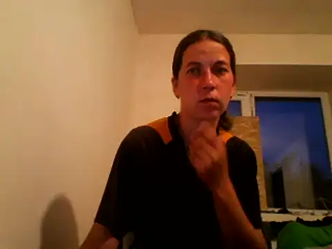 Snapshot of DanicaFey chatting on 06-06-26, 06:23 DanicaFey online show from 06-06-26, 06:23