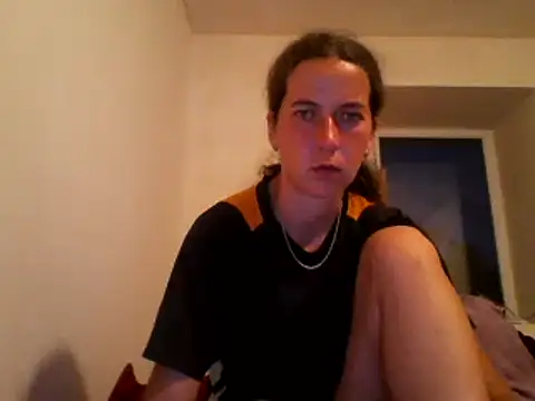 Snapshot of DanicaFey chatting on 06-14-26, 06:43 DanicaFey online show from 06-14-26, 06:43