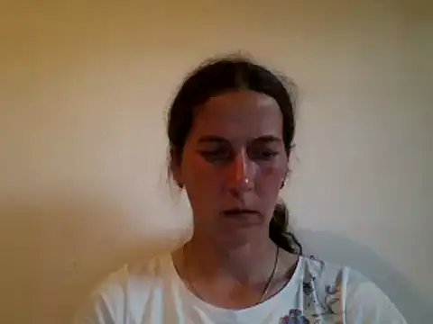 Snapshot of DanicaFey chatting on 06-20-26, 05:16 DanicaFey online show from 06-20-26, 05:16