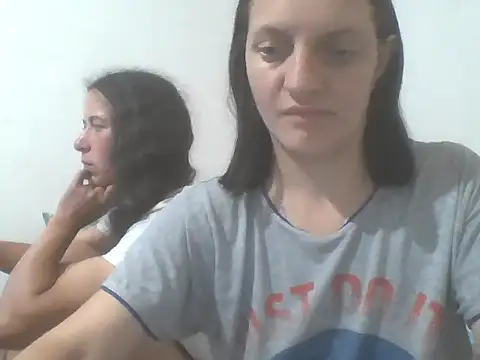 Kimmy Webb online show from 05-19-26, 06:58