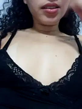venuseyes25 online show from 06-06-26, 06:07