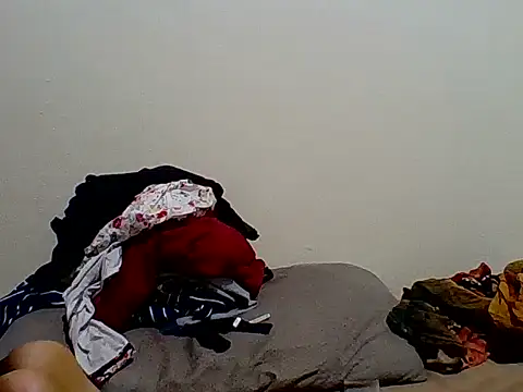 aya8702 online show from 05-13-26, 08:34
