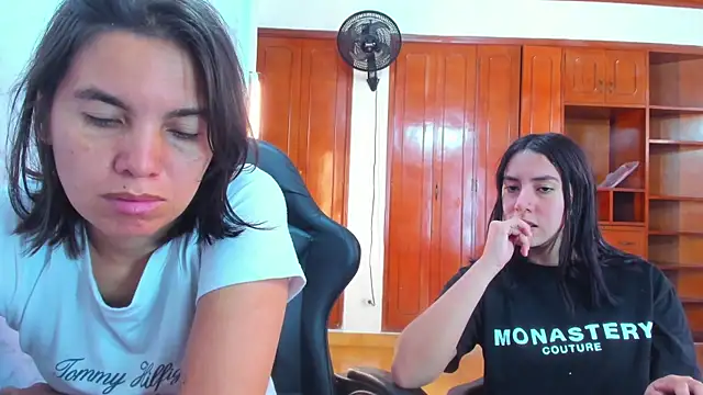 Soffy and Emily online show from 07-06-26, 03:03