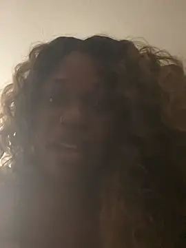 Snapshot of BlaqueBarbee chatting on 05-24-26, 07:24 BlaqueBarbee online show from 05-24-26, 07:24