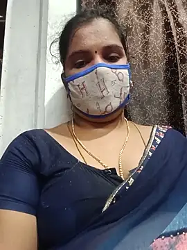 Snapshot of Tamil-shivani95 chatting on 06-15-26, 07:54 Tamil-shivani95 online show from 06-15-26, 07:54