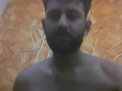 yoursunny001 online show from 05-19-26, 03:35