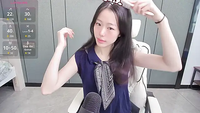 Lucky  cat online show from 05-11-26, 05:24