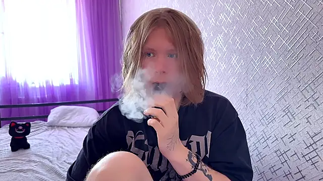Hirtay online show from 06-18-26, 08:14